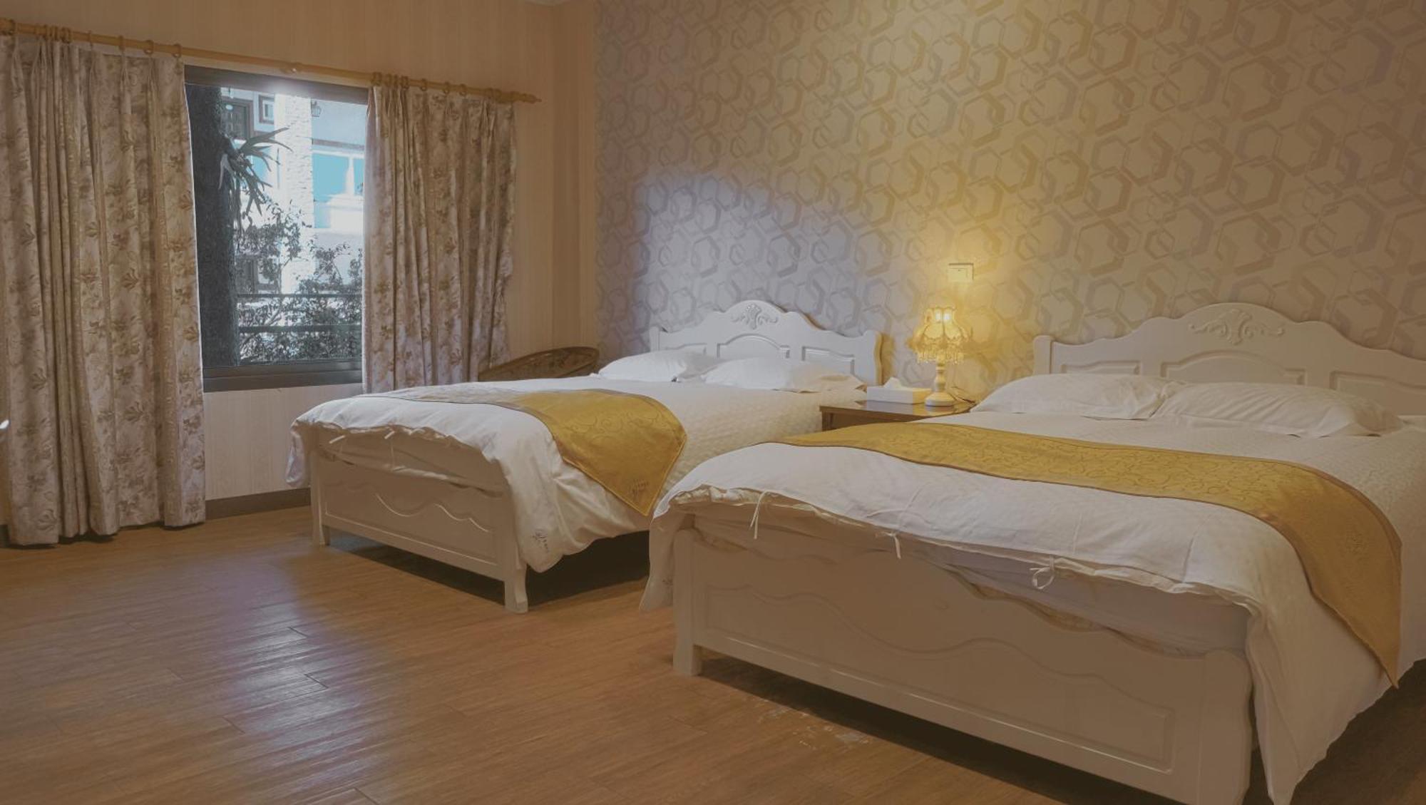 Champs Yazuh B&B จี๋จี๋ ภายนอก รูปภาพ