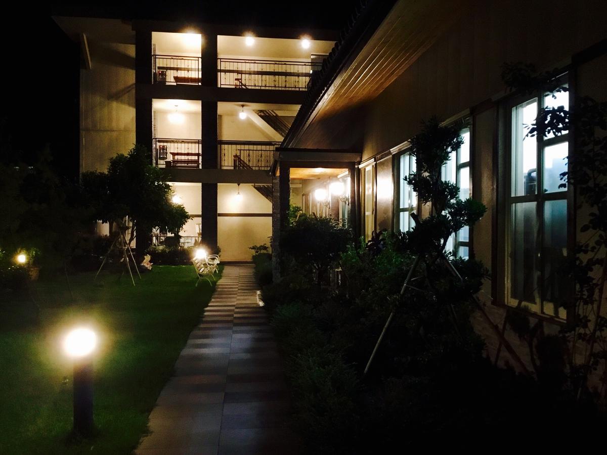 Champs Yazuh B&B จี๋จี๋ ภายนอก รูปภาพ