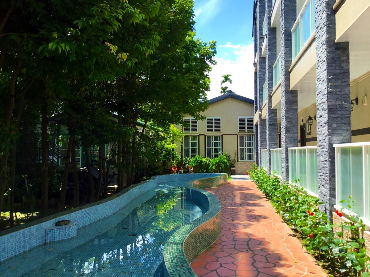 Champs Yazuh B&B จี๋จี๋ ภายนอก รูปภาพ