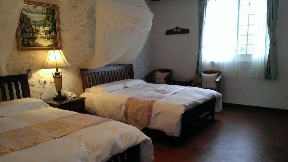 Champs Yazuh B&B จี๋จี๋ ภายนอก รูปภาพ